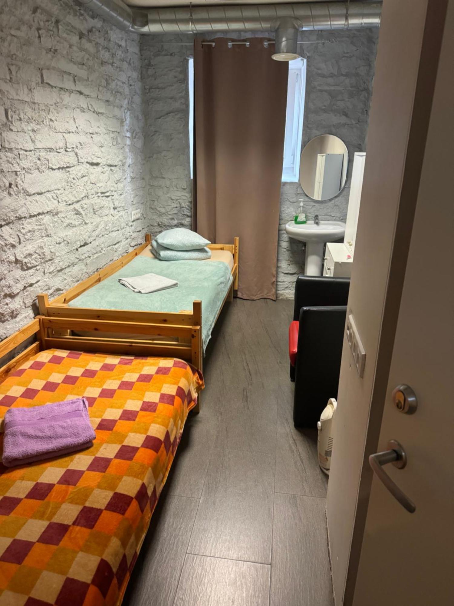 Sueda Hostel *